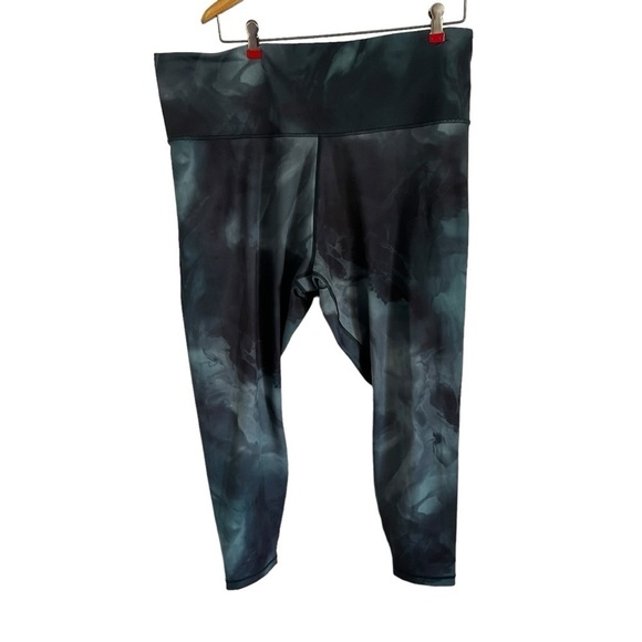 ATHLETA Plus Size Elation Marine Dark Marble Printed 7/8 Tight Leggings NWOT - Picture 2 of 11